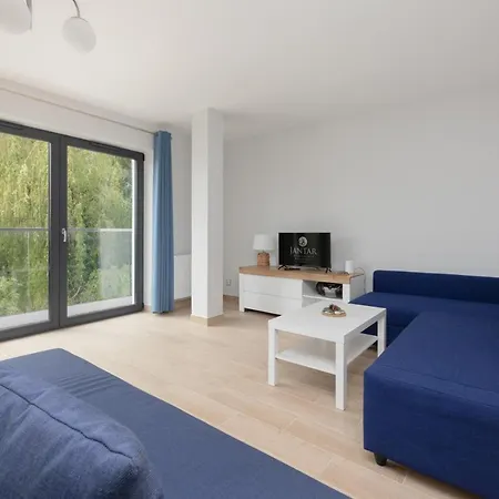 Jantar Siedem Wysp سيانوزيتي